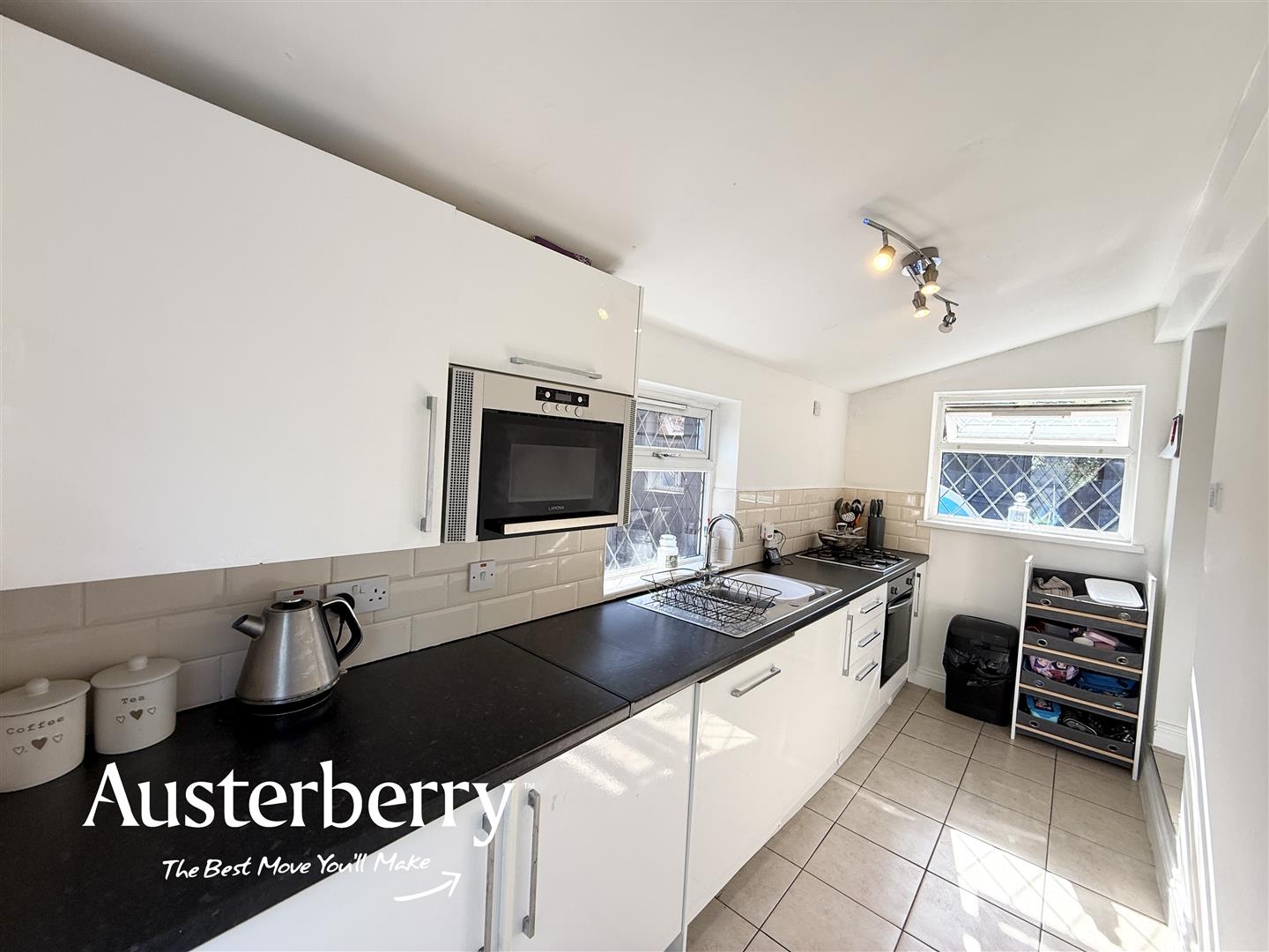 2 bed property in Thirlmere Place, Newcastle